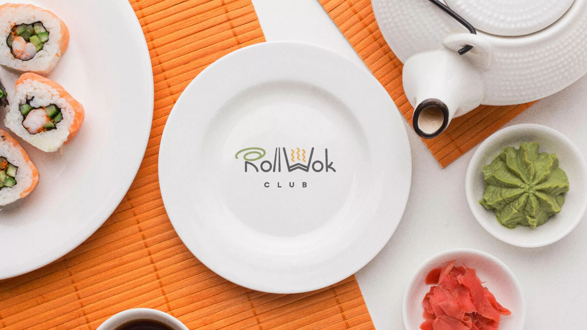 Разработка логотипа и фирменного стиля в Алзамае для суши-бара «Roll Wok Club» Разработка логотипа и фирменного стиля в Алзамае для суши-бара «Roll Wok Club»